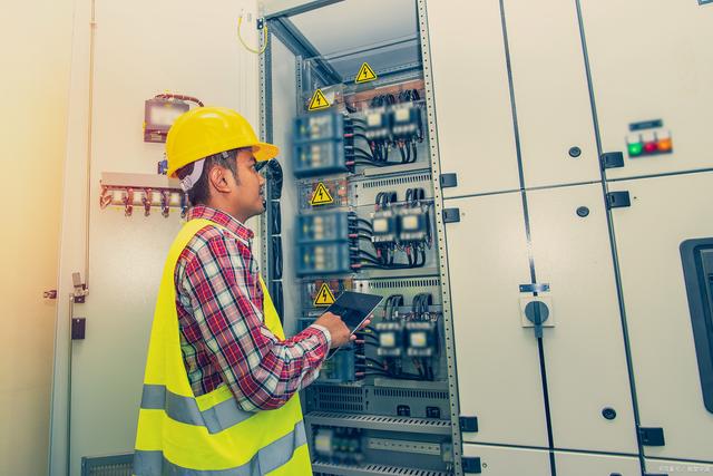 持證上崗 電氣設備安裝、維護與調試的準入憑證